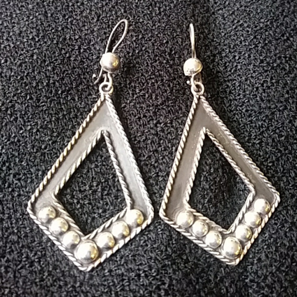 925 & Patina Taxco Earrings - Picture 1 of 2